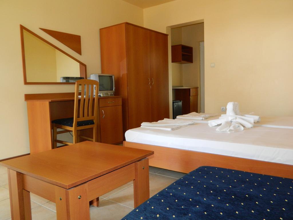 Family Hotel Privileg Sunny Beach Habitación foto