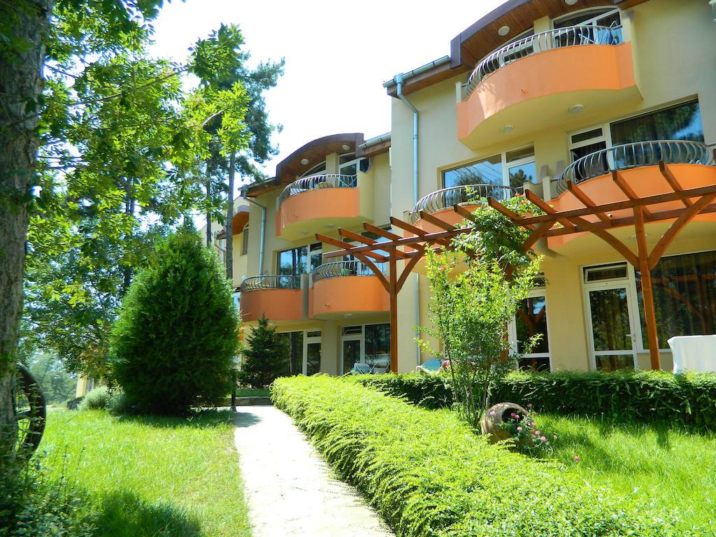 Family Hotel Privileg Sunny Beach Exterior foto