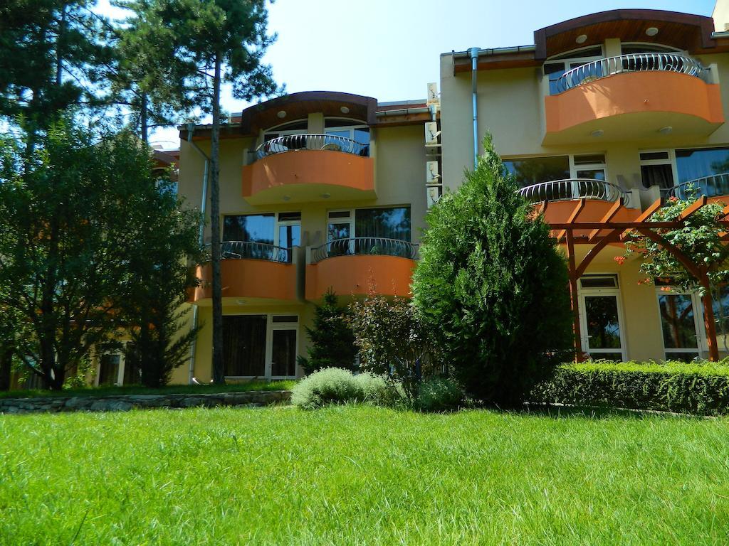 Family Hotel Privileg Sunny Beach Exterior foto