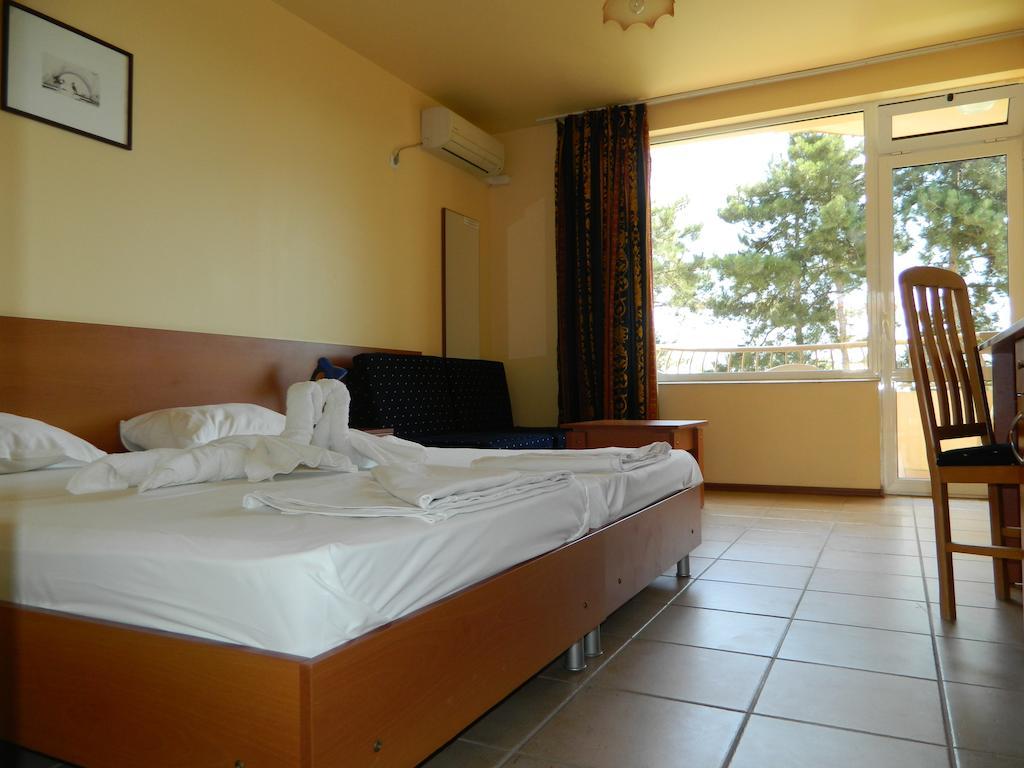Family Hotel Privileg Sunny Beach Exterior foto