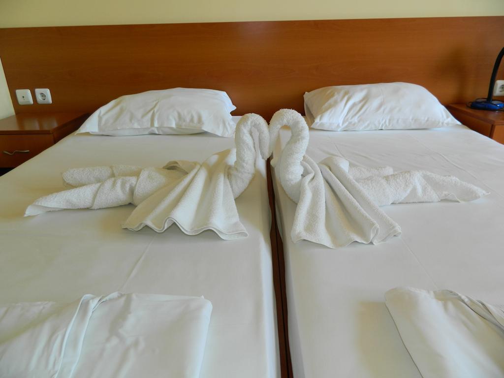 Family Hotel Privileg Sunny Beach Habitación foto